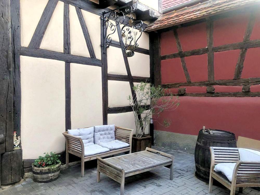 Gite De L'Ours Grognon Dambach-la-Ville Exterior photo